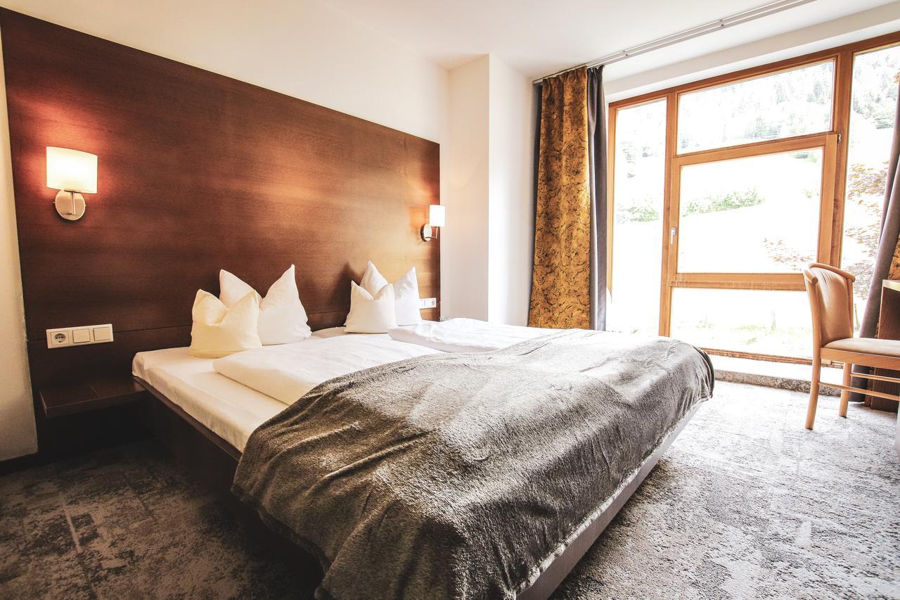 Active By Leitner'S Hotel Kaprun Ngoại thất bức ảnh